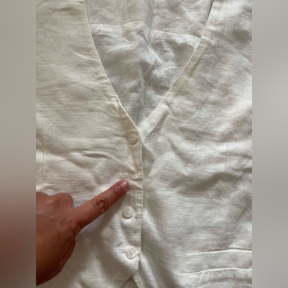 Princess Polly ginger linen blend vest white size 2 - Picture 6 of 8